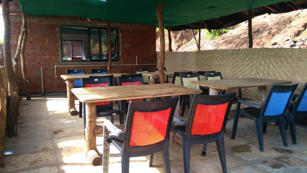 Koynanagar Vinee'S Kitchen And Motel מראה חיצוני תמונה